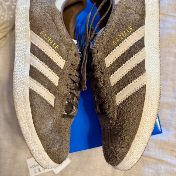 ADIDAS Gazelle Shoes Earth Strata / Wonder White / Off White IG4392  Women's 7 - Picture 15 of 16